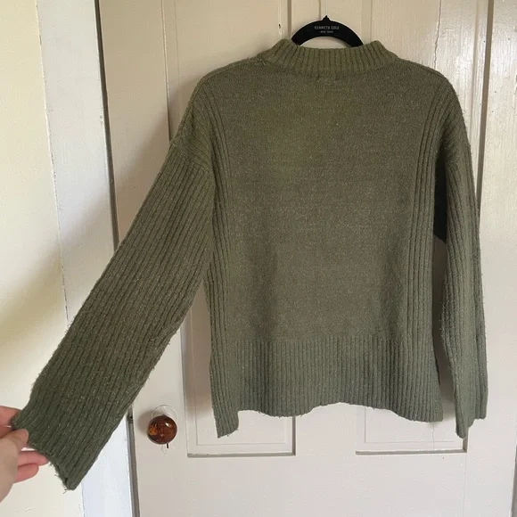 Garage Green Crew Neck Sweater with Ribbed Texture Essential Basic Work Casual - Picture 11 of 14
